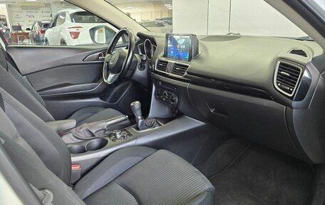 Mazda 3, 2014 год, 1 299 000 рублей, 19 фотография
