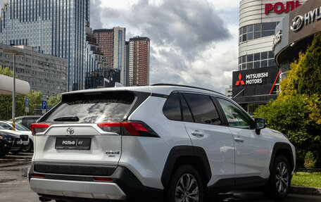 Toyota RAV4, 2024 год, 3 878 000 рублей, 4 фотография