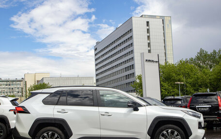 Toyota RAV4, 2024 год, 3 878 000 рублей, 3 фотография
