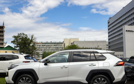 Toyota RAV4, 2024 год, 3 878 000 рублей, 6 фотография