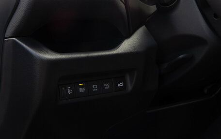 Toyota RAV4, 2024 год, 3 878 000 рублей, 15 фотография