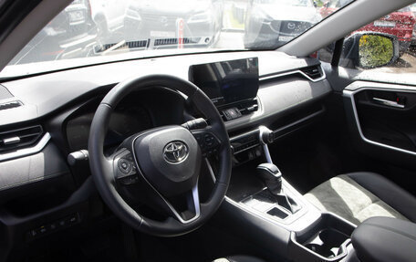 Toyota RAV4, 2024 год, 3 878 000 рублей, 10 фотография
