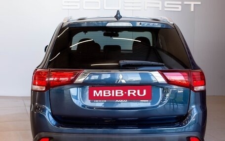 Mitsubishi Outlander III рестайлинг 3, 2019 год, 2 185 000 рублей, 4 фотография