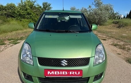 Suzuki Swift III, 2009 год, 750 000 рублей, 3 фотография