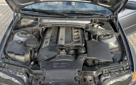 BMW 3 серия, 2000 год, 790 000 рублей, 17 фотография