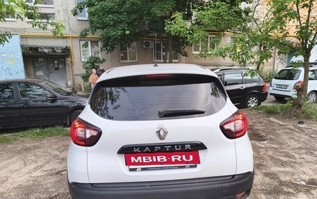 Renault Kaptur I рестайлинг, 2018 год, 1 120 000 рублей, 4 фотография