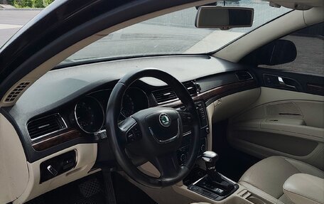 Skoda Superb III рестайлинг, 2012 год, 1 100 000 рублей, 8 фотография