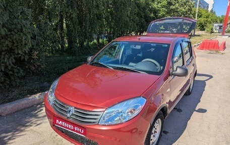 Renault Sandero I, 2010 год, 520 000 рублей, 1 фотография