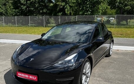 Tesla Model 3 I, 2021 год, 4 390 000 рублей, 1 фотография