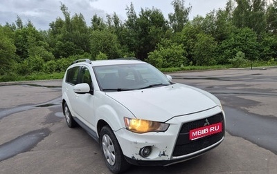 Mitsubishi Outlander III рестайлинг 3, 2011 год, 820 000 рублей, 1 фотография