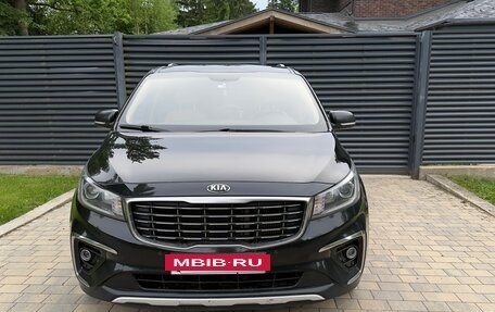 KIA Carnival III, 2019 год, 2 446 000 рублей, 3 фотография