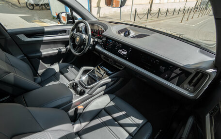 Porsche Cayenne III, 2023 год, 17 700 000 рублей, 17 фотография
