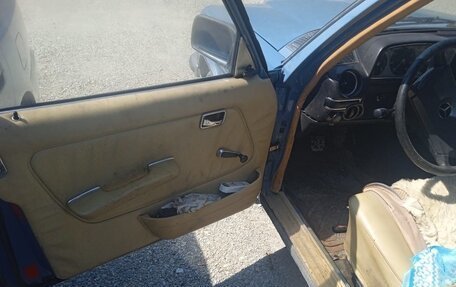 Mercedes-Benz W123, 1976 год, 140 000 рублей, 6 фотография