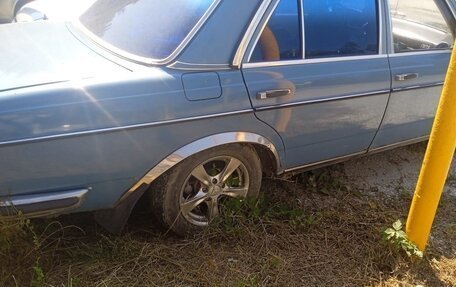 Mercedes-Benz W123, 1976 год, 140 000 рублей, 11 фотография
