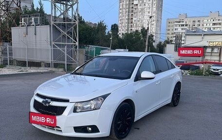 Chevrolet Cruze II, 2012 год, 650 000 рублей, 2 фотография