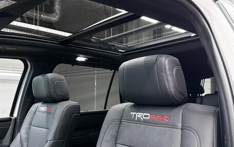 Toyota Sequoia, 2025 год, 14 990 000 рублей, 24 фотография