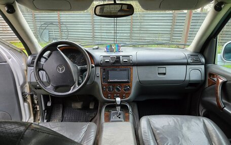 Mercedes-Benz M-Класс, 1999 год, 400 000 рублей, 5 фотография