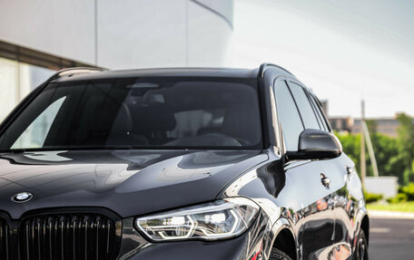 BMW X5, 2019 год, 5 599 000 рублей, 2 фотография