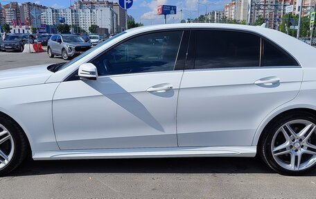 Mercedes-Benz E-Класс, 2013 год, 2 450 000 рублей, 5 фотография