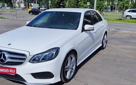 Mercedes-Benz E-Класс, 2013 год, 2 450 000 рублей, 3 фотография