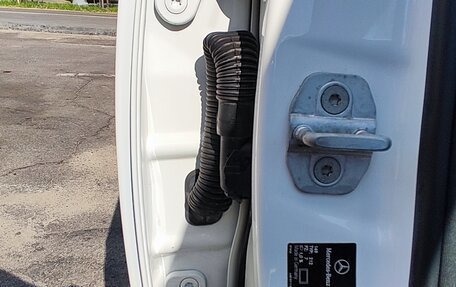 Mercedes-Benz E-Класс, 2013 год, 2 450 000 рублей, 25 фотография