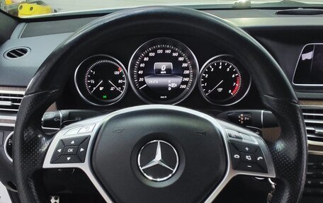 Mercedes-Benz E-Класс, 2013 год, 2 450 000 рублей, 31 фотография