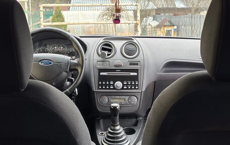 Ford Fiesta, 2007 год, 470 000 рублей, 28 фотография