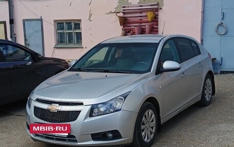 Chevrolet Cruze II, 2012 год, 730 000 рублей, 2 фотография