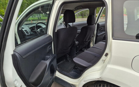 Mitsubishi Outlander III рестайлинг 3, 2011 год, 820 000 рублей, 12 фотография