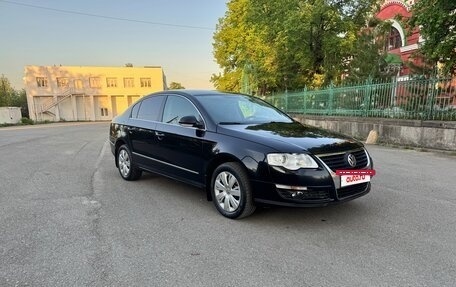 Volkswagen Passat B6, 2006 год, 450 000 рублей, 2 фотография