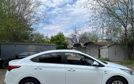Hyundai Solaris II рестайлинг, 2019 год, 1 450 000 рублей, 7 фотография