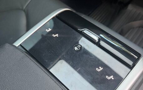 Toyota Camry, 2023 год, 3 600 000 рублей, 7 фотография