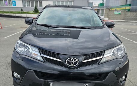 Toyota RAV4, 2014 год, 2 200 000 рублей, 7 фотография