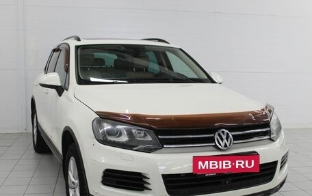 Volkswagen Touareg III, 2011 год, 1 560 000 рублей, 3 фотография