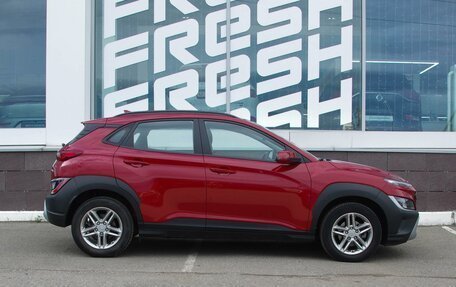 Hyundai Kona I, 2021 год, 1 729 000 рублей, 5 фотография