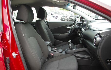 Hyundai Kona I, 2021 год, 1 729 000 рублей, 10 фотография