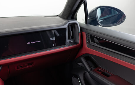 Porsche Cayenne III, 2026 год, 32 990 000 рублей, 22 фотография