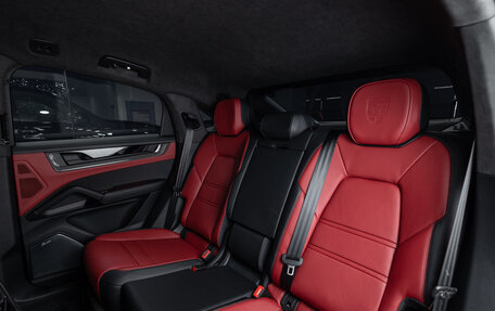 Porsche Cayenne III, 2026 год, 32 990 000 рублей, 33 фотография
