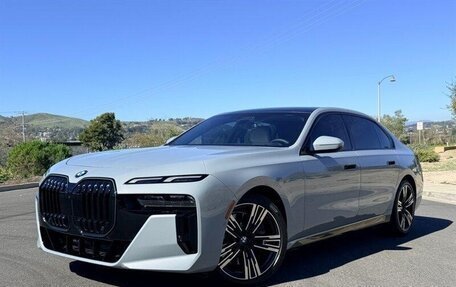 BMW 7 серия, 2025 год, 14 226 000 рублей, 2 фотография