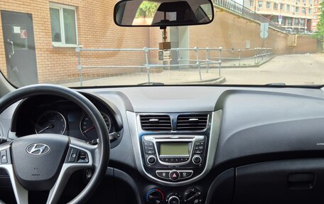 Hyundai Solaris II рестайлинг, 2014 год, 890 000 рублей, 10 фотография