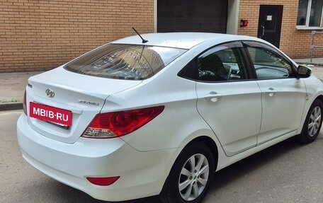Hyundai Solaris II рестайлинг, 2014 год, 890 000 рублей, 5 фотография