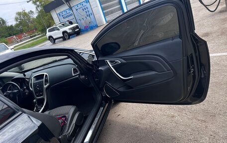 Opel Astra J, 2012 год, 790 000 рублей, 9 фотография