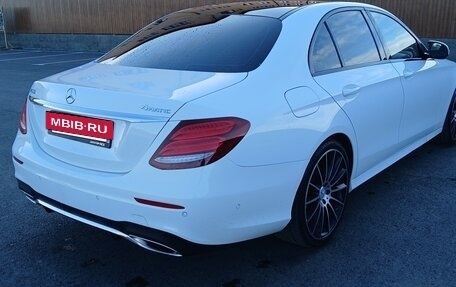Mercedes-Benz E-Класс, 2016 год, 2 370 000 рублей, 13 фотография