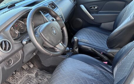 Renault Logan II, 2015 год, 340 000 рублей, 9 фотография