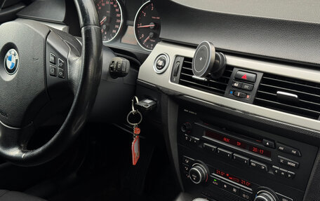BMW 3 серия, 2009 год, 800 000 рублей, 10 фотография