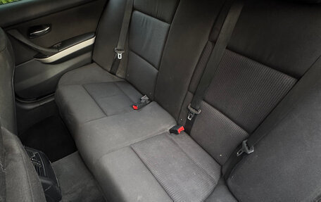 BMW 3 серия, 2009 год, 800 000 рублей, 18 фотография