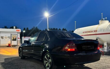 Mercedes-Benz C-Класс, 2003 год, 450 000 рублей, 5 фотография