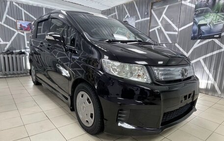 Honda Freed I, 2012 год, 979 000 рублей, 2 фотография