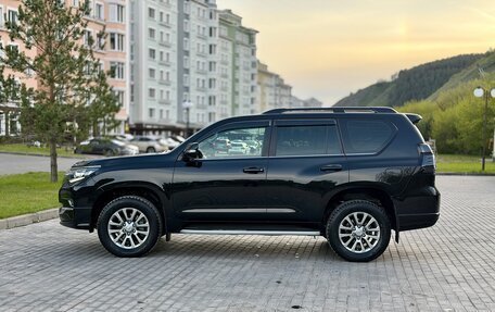 Toyota Land Cruiser Prado 150 рестайлинг 2, 2018 год, 5 970 000 рублей, 4 фотография
