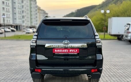 Toyota Land Cruiser Prado 150 рестайлинг 2, 2018 год, 5 970 000 рублей, 7 фотография